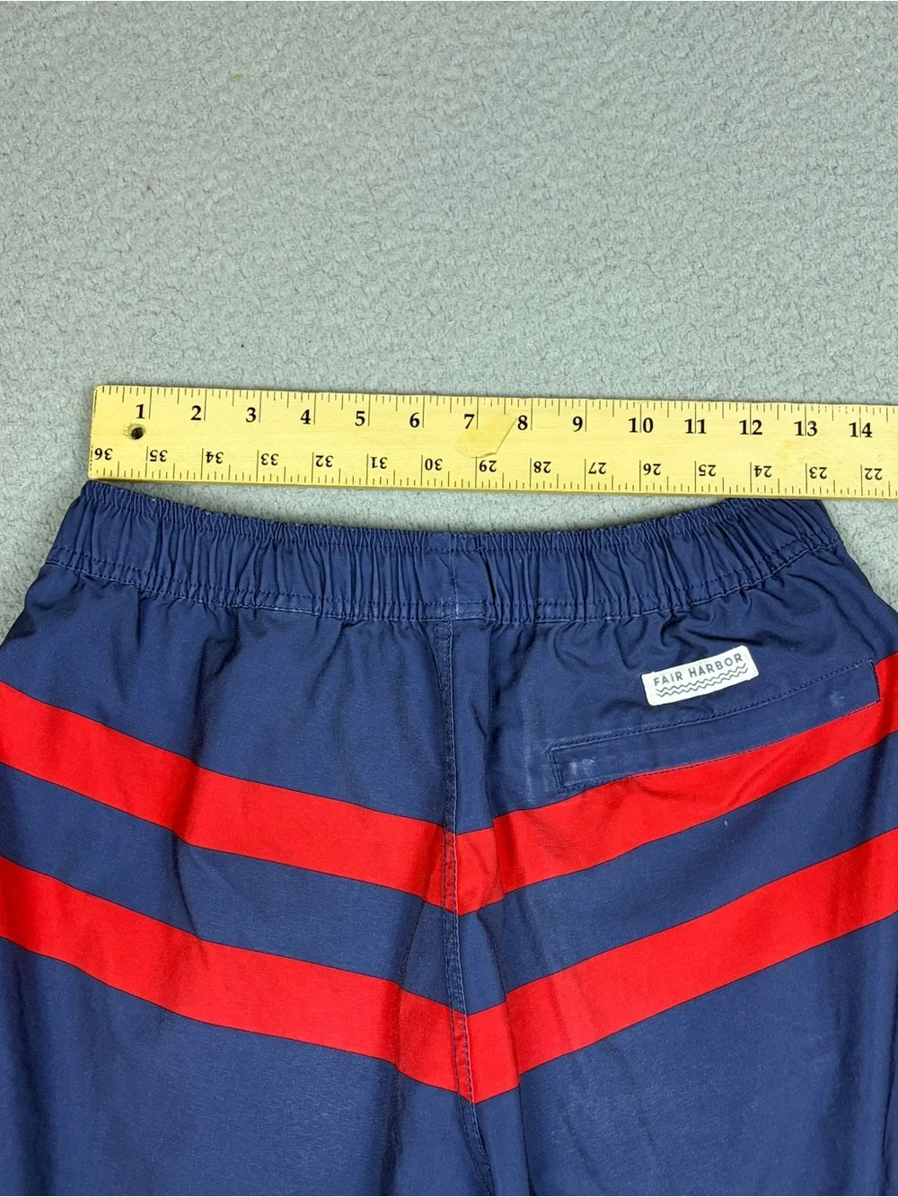 Fair Harbor Swim Trunks Men’s S Navy with Red Stripes Drawstring Lined Beach